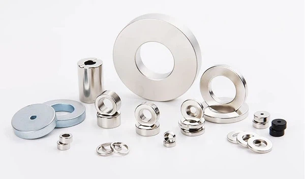Permanent Magnet Permanent Magnet
